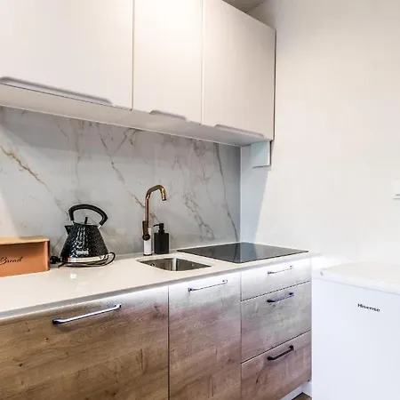 Aparthome Tatra Apartamento *